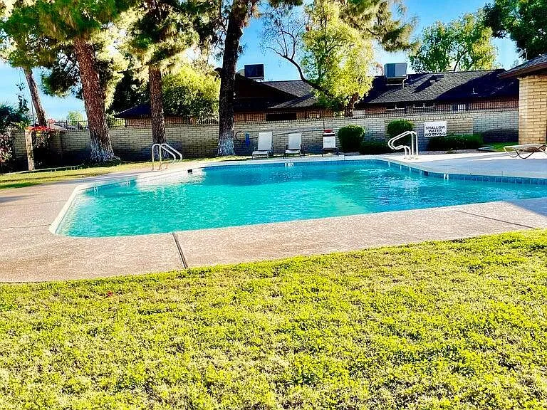 32 W Loma Vista Dr #102 — Photo 30