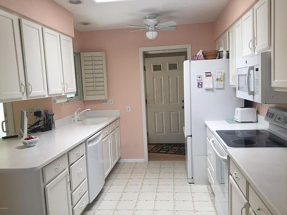 4th image of 12710 W Shadow Hills Dr
