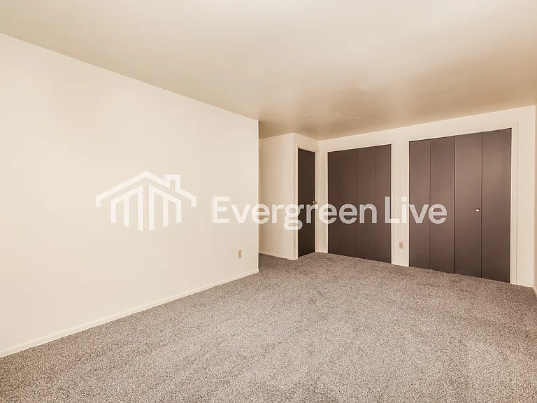 5722 Troy Villa Blvd — Photo 9