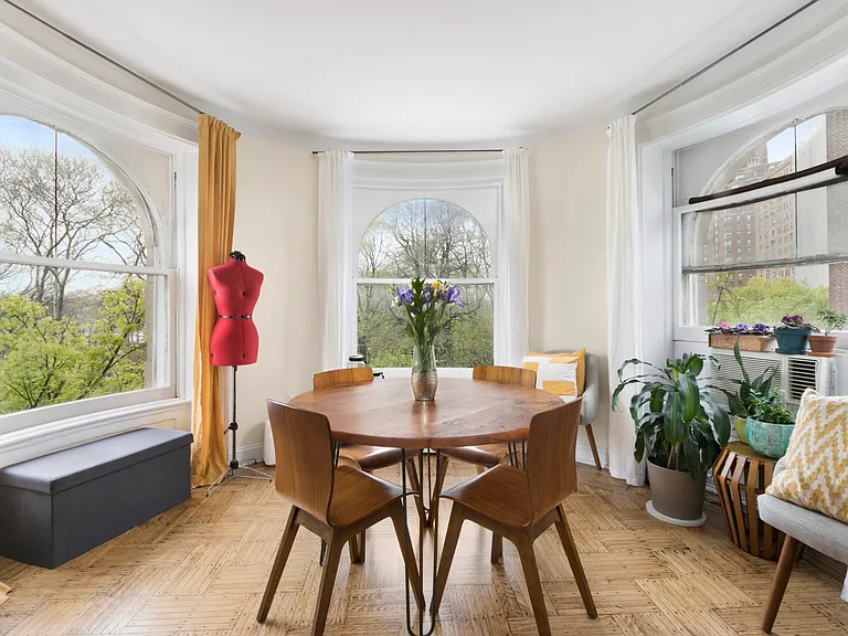 78 Riverside Dr #4B — Photo 1