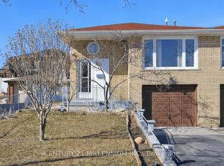 42 Dellbrook Cres, Toronto, ON M9L1E2