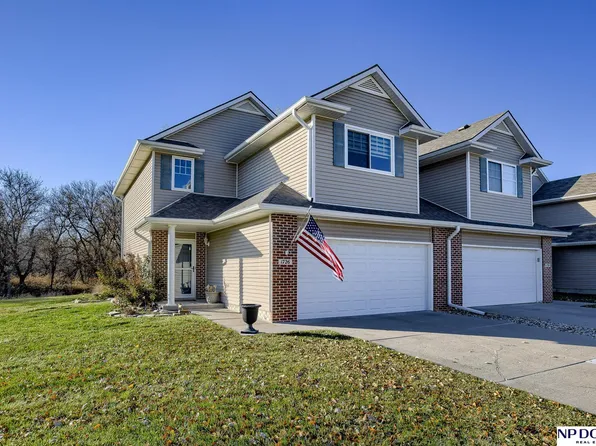 1726 N 176th Plz, Omaha, NE 68118