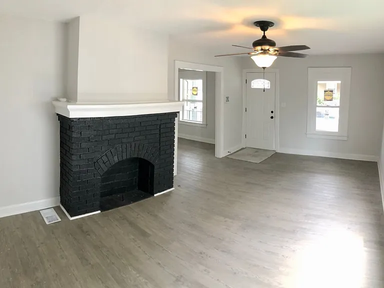 717 Wager St — Photo 1