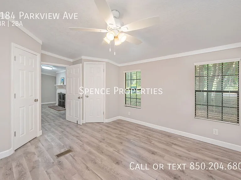 3184 Parkview Ave — Photo 12