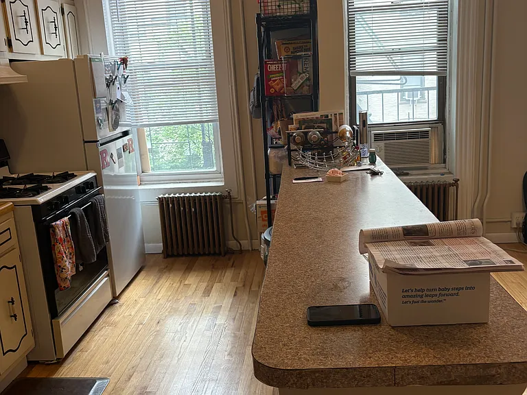 940 Willow Ave #2 — Photo 10