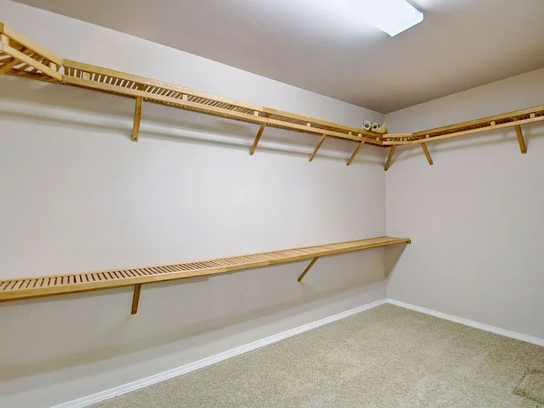 3656 Gamble St — Photo 35