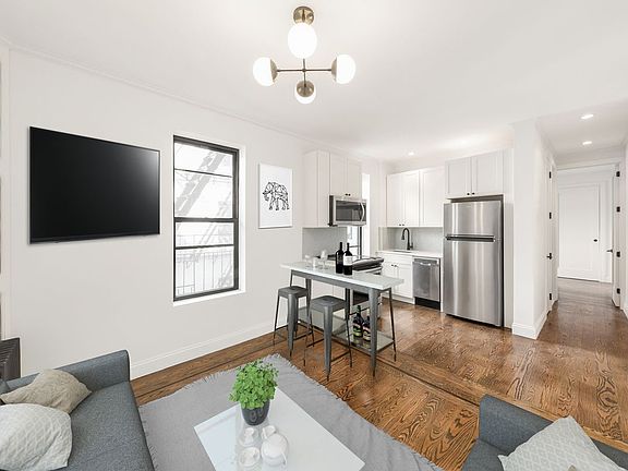 3rd image of 17 E 17th St APT 3C