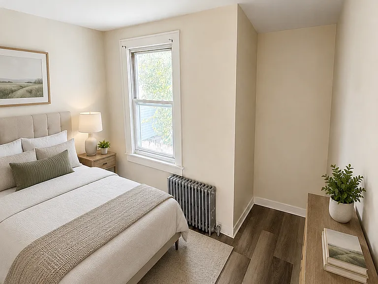 7 Brown Ave #2 — Photo 2