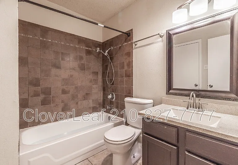 1933 Crossgate Park — Photo 16