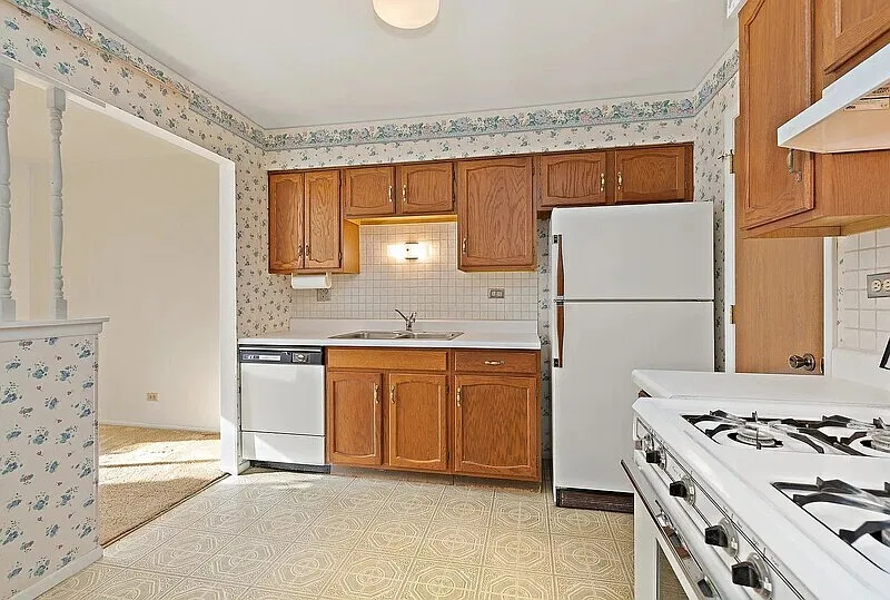 2 bed, 1.0 bath, 1000 sqft, $1,640 — Photo 4