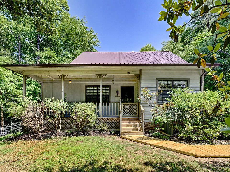 1st image of 1898 Park Ln