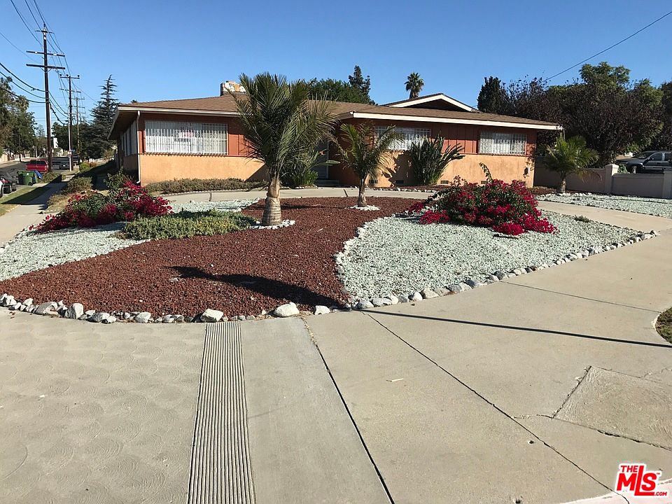 1st image of 665 Laconia Blvd