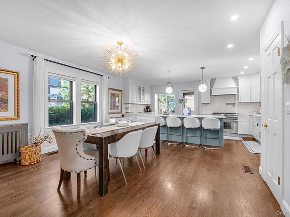 5th image of 15 Parkwold Drive W
