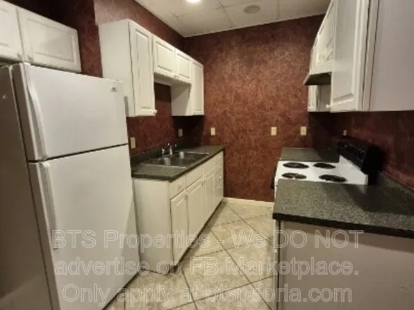 5917 W Plank Rd Unit 5, Peoria, IL 61604