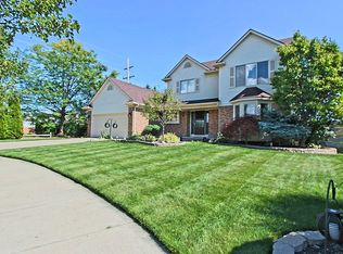 46952 Cascade Ct, Macomb, MI