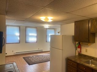 220 Hudson Rd, Cedar Falls, IA 50613