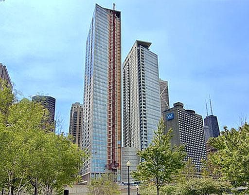 1st image of 600 N Lake Shore Dr APT 3304
