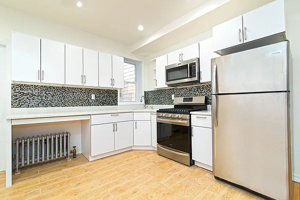 Rented by Compass | media 4