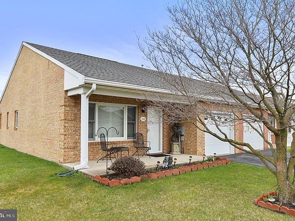 3rd image of 140 Sunflower Dr