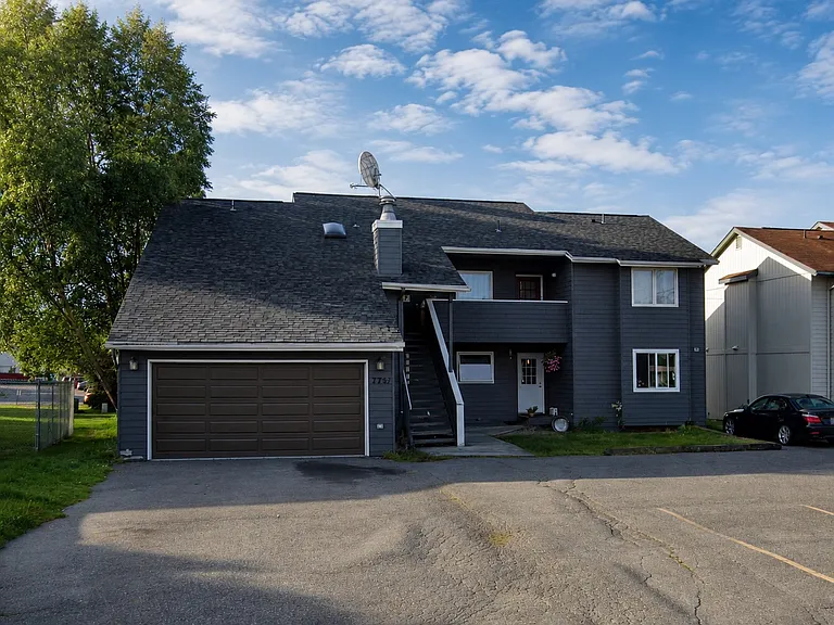 7751 Mayfair Dr #3 — Photo 33