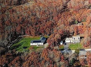 42 Ethans Way, Tiverton, RI 02878