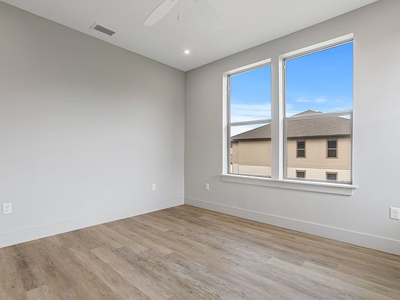 5th image of 2501 Bienville Blvd #W55j8q
