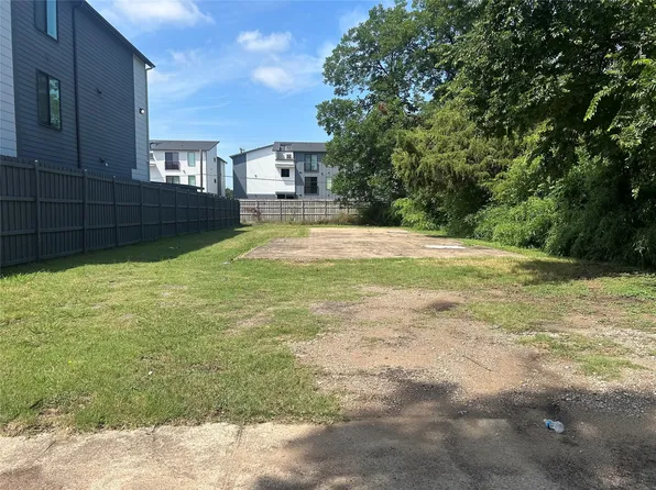 1815 Jb Jackson Jr Blvd #J, Dallas, TX 75210