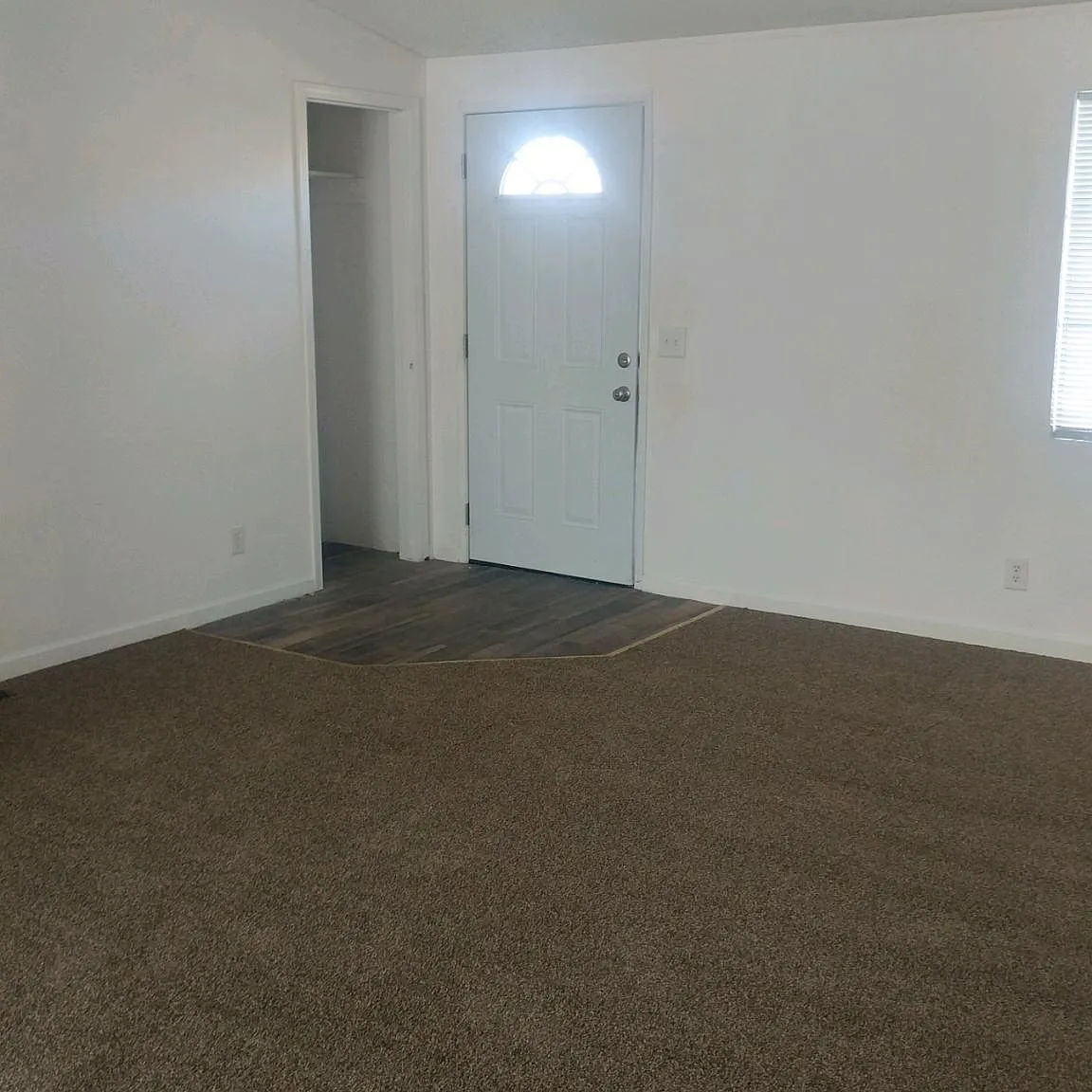 3 bed, 1560 sqft, $2,100 — Photo 3