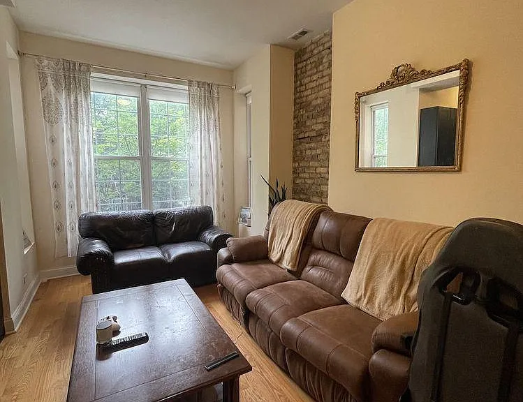 1738 W Huron St #2A — Photo 1