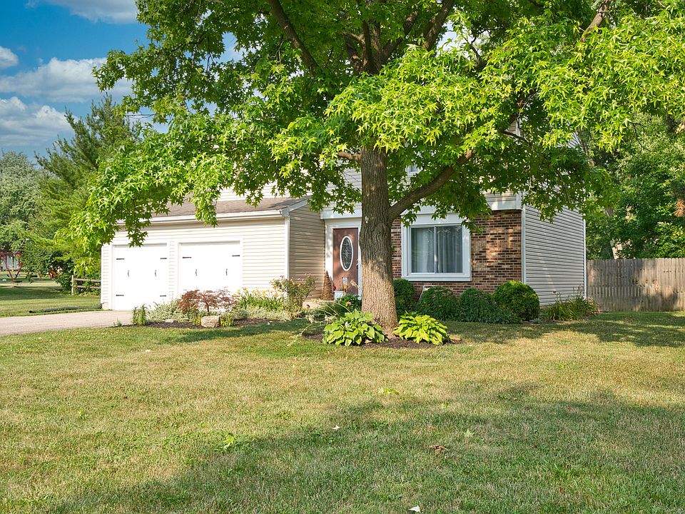 1st image of 8780 Cobblecreek Dr