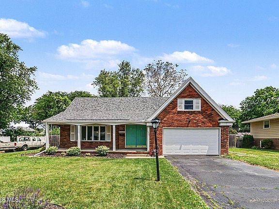 2nd image of 2229 Midlawn Dr
