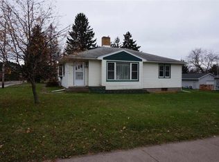 1602 Maplewood Ave, Cloquet, MN 55720