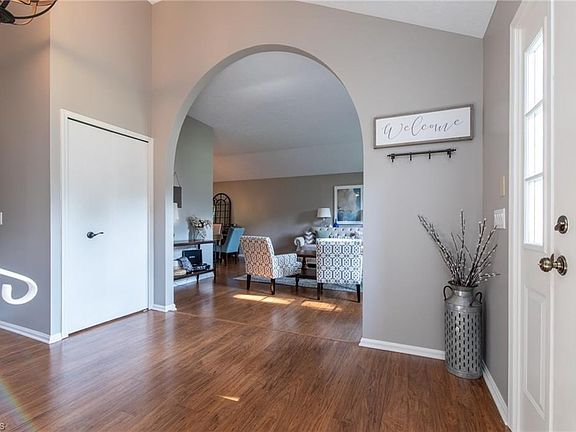 5th image of 1662 Settlers Reserve Way