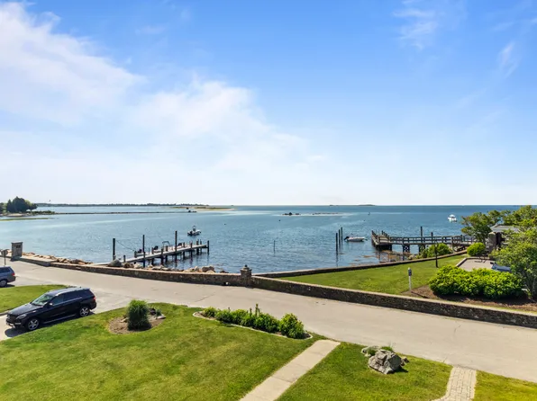 9 East Grand Street, Stonington, CT 06378