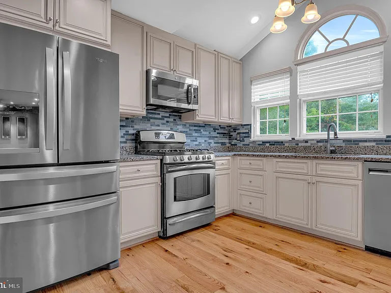 2800 Pulpit Hill Ct — Photo 2