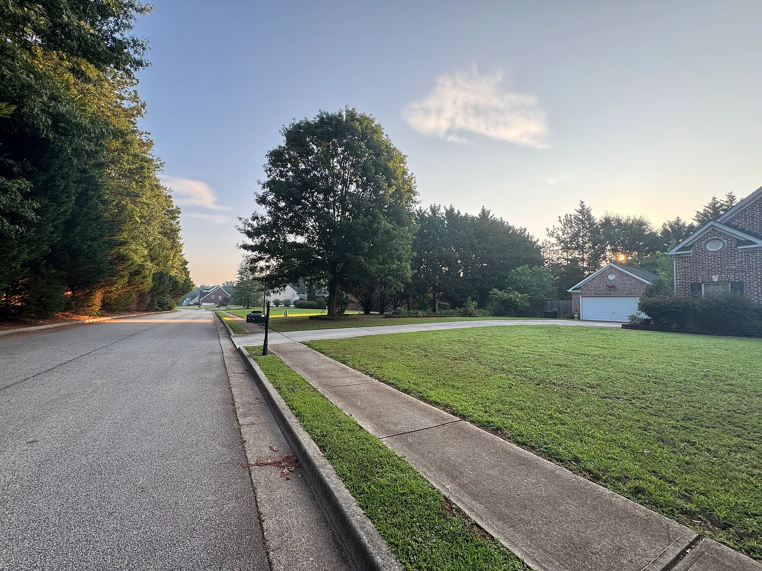 112 Samuel Jacob Dr — Photo 4