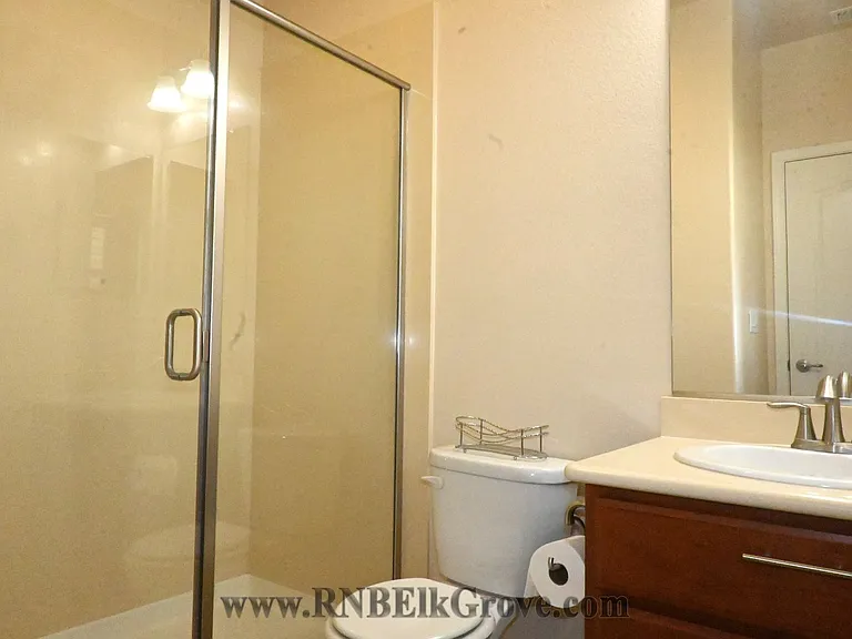 8280 Columbo Cir — Photo 16
