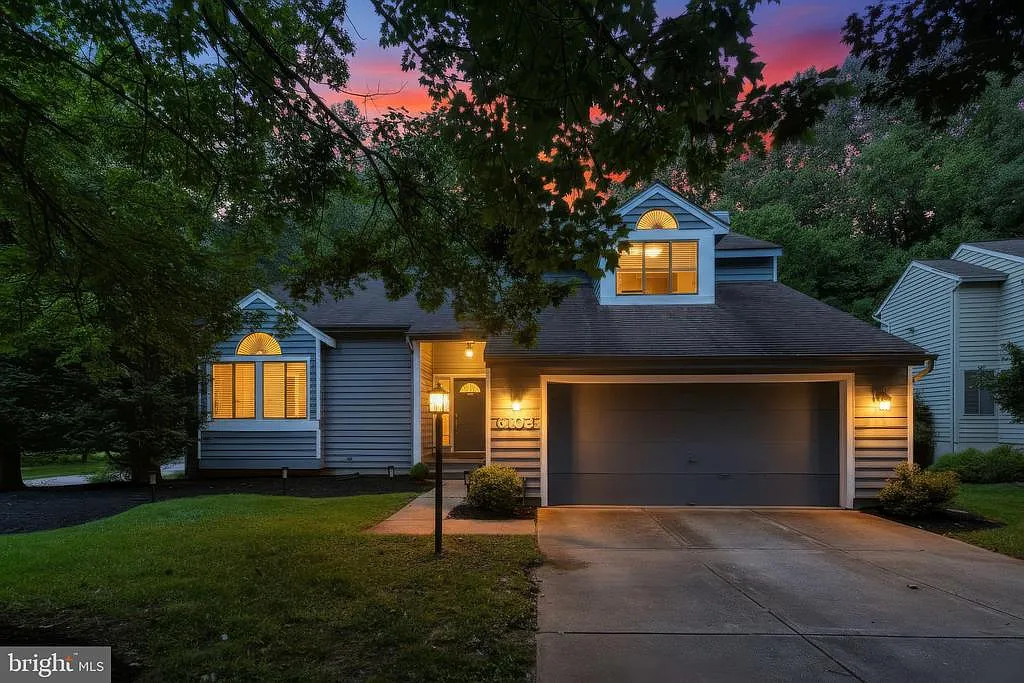 4 bed, 2.5 bath, 3148 sqft, $3,975 — Photo 1