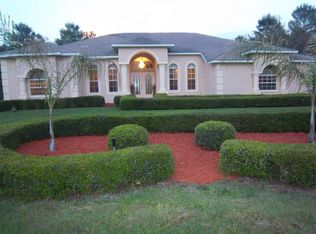 10158 Airy Oaks Ct, Weeki Wachee, FL 34613