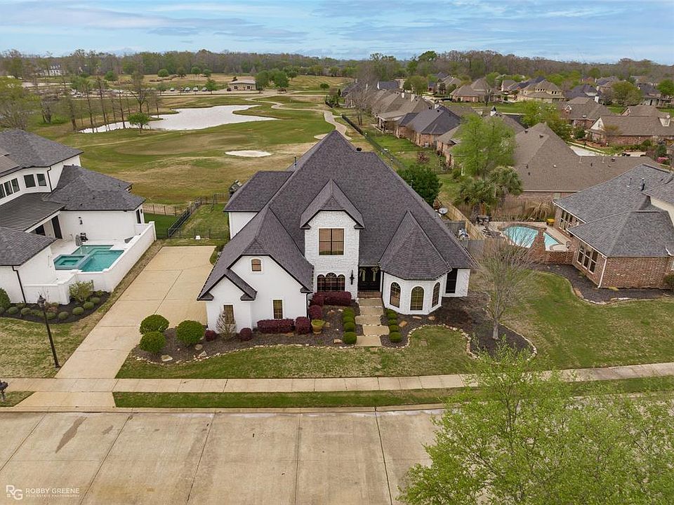 1st image of 211 Macey Ln