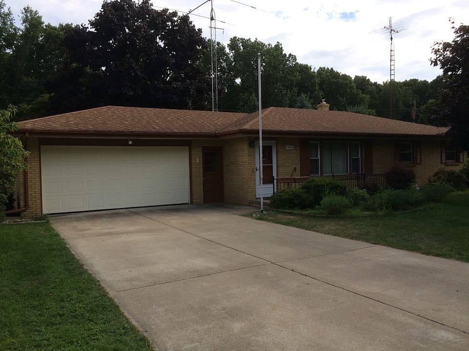 1st image of 1028 Carley Ln
