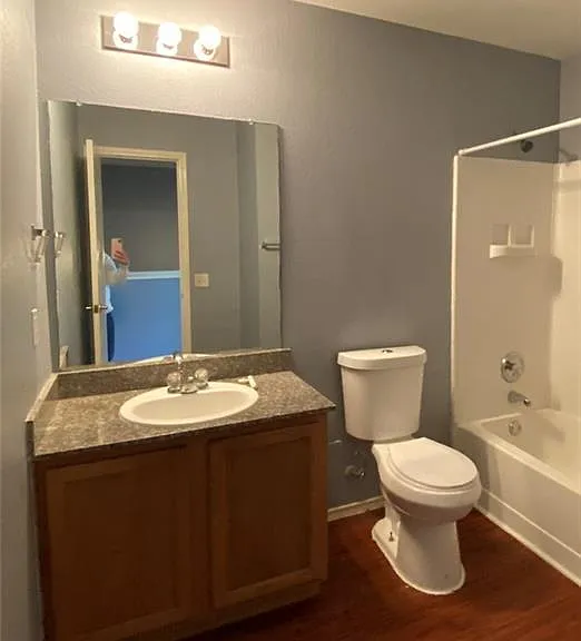 8718 Davis Oaks Trl — Photo 11