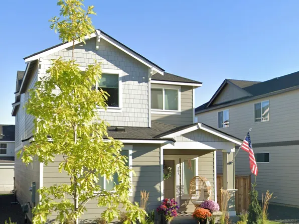 203 E Sandmyrtle Ave, Hayden Lake, ID 83835