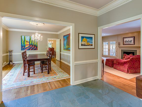 Foyer w/views of GR & DR