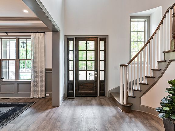 Foyer w curved staircase option