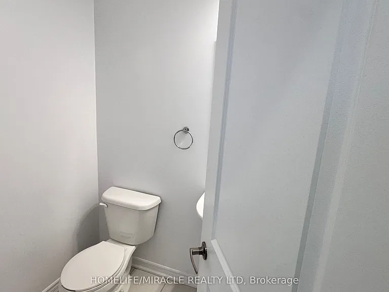 166 Seeley Ave — Photo 12