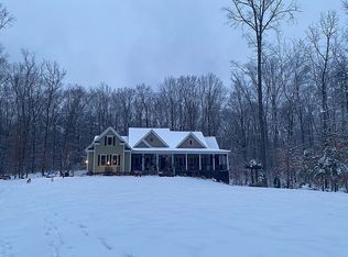 302 Skyline Dr, Fredericksburg, VA 22406
