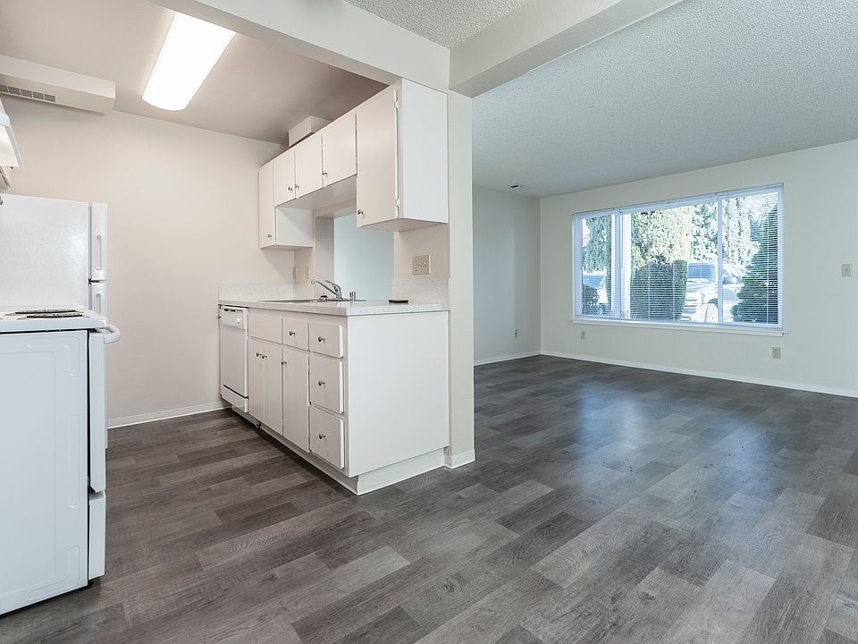 Waverly Manor Apartments 5453 Steilacoom Blvd SW Lakewood WA Zillow