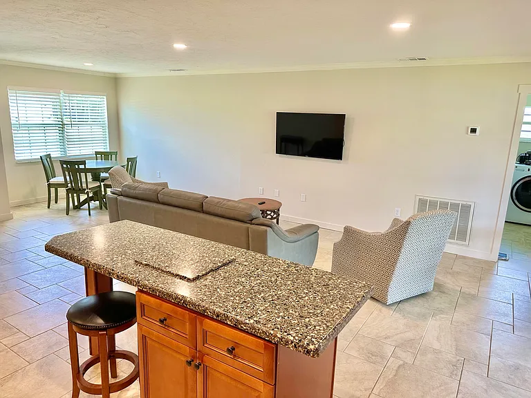 126 Lake Francis Dr — Photo 7