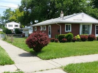 27158 Penn St, Inkster, MI 48141